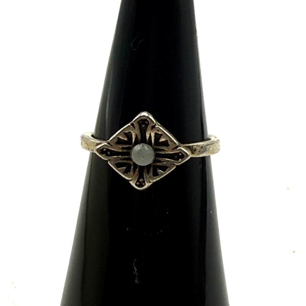 Vintage Silver Tone Diamond Shape Openwork Ring Blue Faux Stone Size 5.25